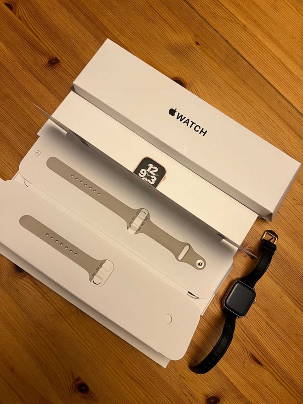 Apple Watch w/original packaging